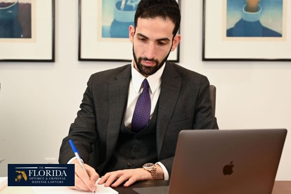 Understanding the Role of a Compliance Lawyer in OFAC Regulations 1296205723